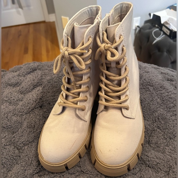 Cream Cargo Boots - Picture 4 of 9